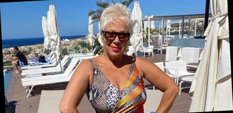 Loose Womens Denise Welch Strips To Lingerie To Show Off Two Stone