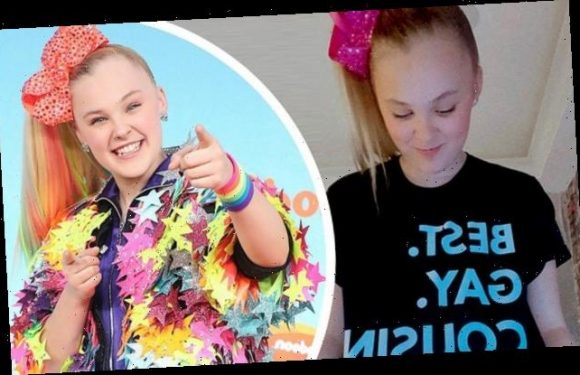 JoJo Siwa appears to come out