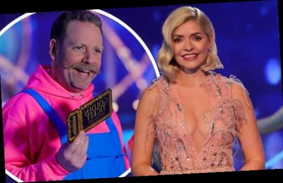 Dancing On Ice Ofcom complaints continue to rise after launch show