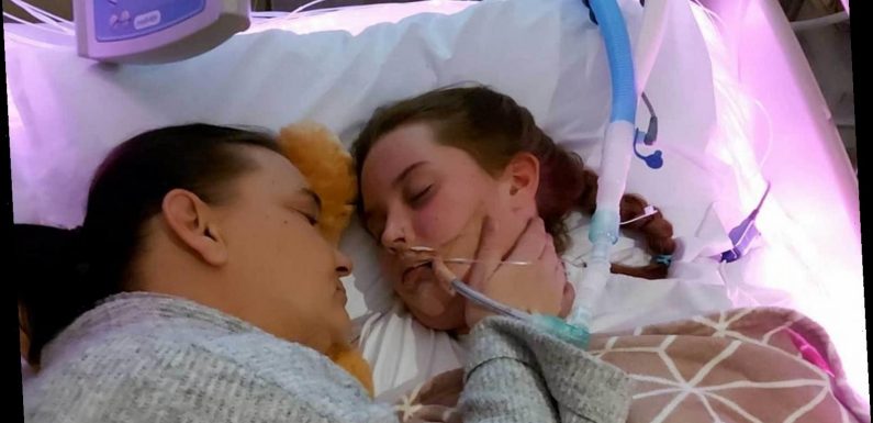 Mum shares heartbreaking final photo of 'wonderful' daughter, 15, left brain dead after asthma attack
