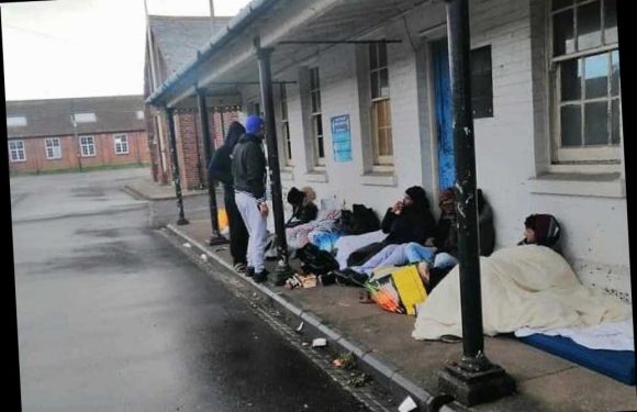 Covid outbreak as 120 people test positive at asylum seeker camp in Kent army barracks