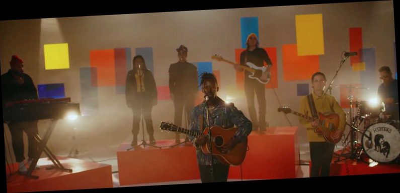 Black Pumas Deliver Tender Rendition of 'Colors' on 'Colbert'