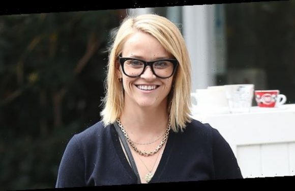 Reese Witherspoon Adopts A Beautiful Black Lab Puppy — Meet Major