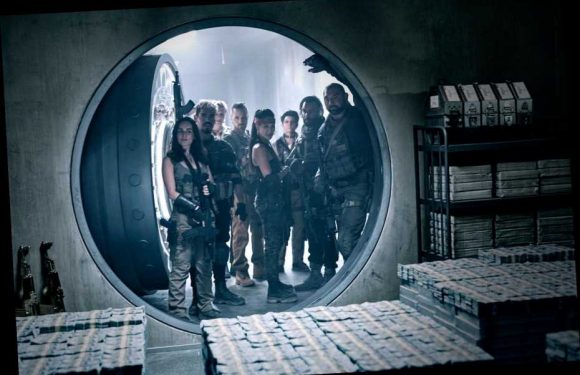 Zombies Take Over Las Vegas in 'Army of the Dead' Teaser