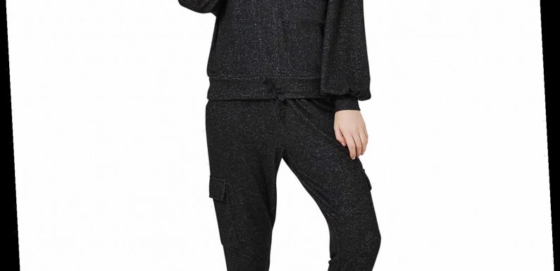 You’re Going to Fall in Love with a Few Standout Details on This Stylish $40 Loungewear Set