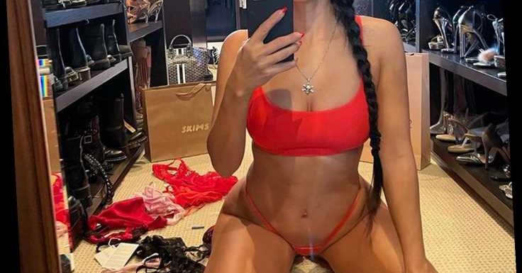 Kourtney Kardashian Snaps Sexy Mirror Selfie in SKIMS Valentine's Day Collection Bra and Thong
