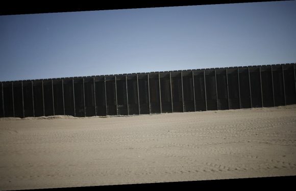 11 Iranians arrested in Arizona after jumping US-Mexico border