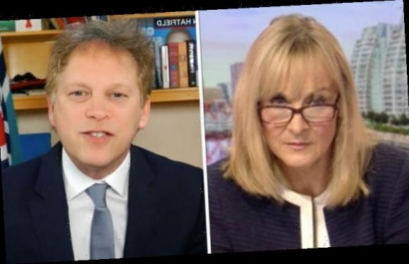 Louise Minchin grills Shapps on 1 percent NHS pay rise ‘Address that question!’