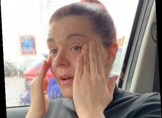Ladbaby Mum donates entire grocery shop to food bank after breaking down in tears recalling struggle to feed her family