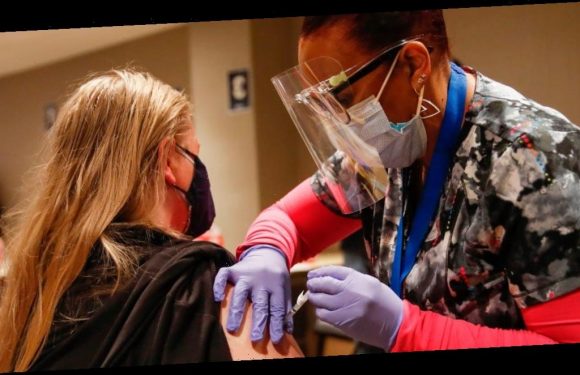 5 people share their Johnson & Johnson vaccine side effects, from sore arms to chills