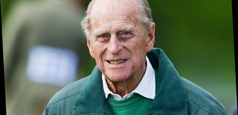 Prince Philip Thanks Medical Staff After Leaving Hospital