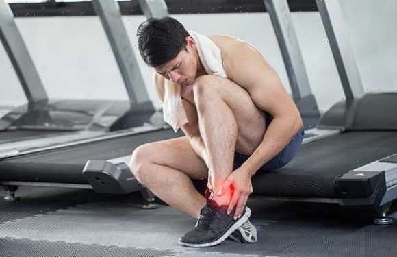 Almost HALF of runners injure themselves in a year, study finds