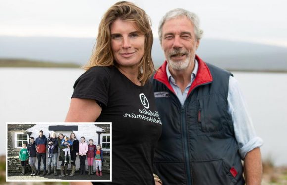 Our Yorkshire Farm's Amanda Owen reveals she gave birth alone while husband slept 'because he'd seen it all before'