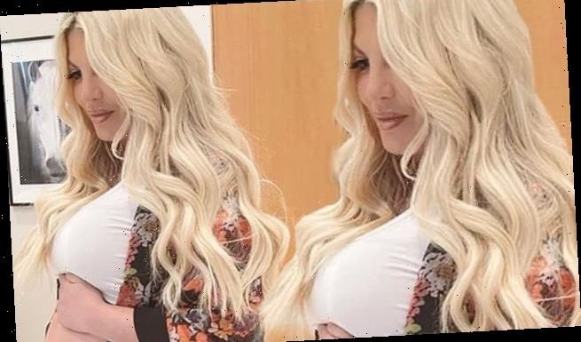 Tori Spelling SLAMMED after pretending to be pregnant for April Fools