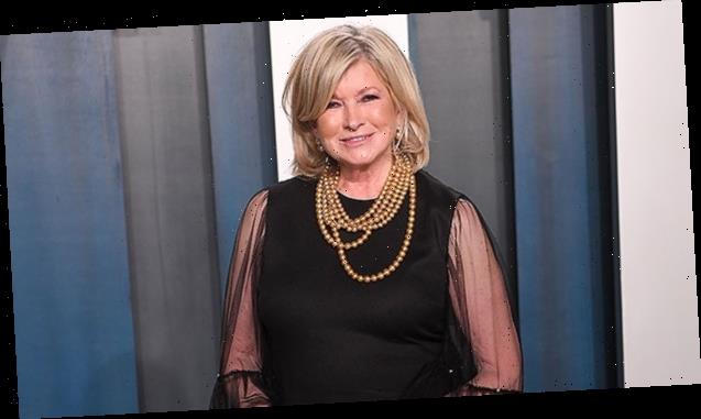 Martha Stewart, 79, Jokes She Got ‘A Lot Of Proposals’ After Sexy Pool ‘Thirst Trap’: ‘I Had To Ignore Them’