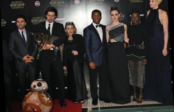 'Star Wars': The First Time Adam Driver Saw 'Force Awakens' Was With Carrie Fisher