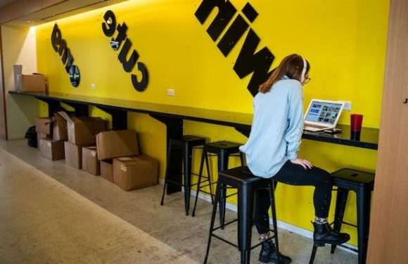 BuzzFeed in Talks to Buy Complex Networks, Go Public (Report)