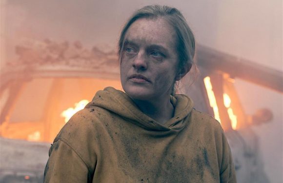 Handmaid's Tale Team Breaks Down That Bittersweet Reunion: 'Now What?'
