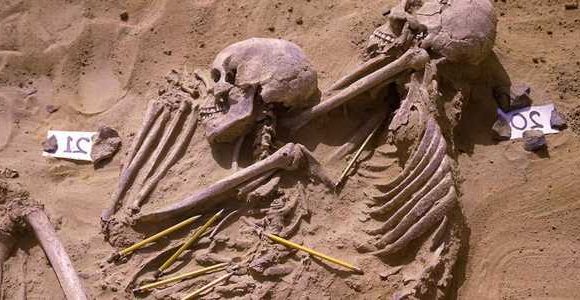 The graves in a 13,000-year-old Egyptian cemetery didn't come from a single battle, as previously thought, but a long-lasting war likely driven by climate change, new study says