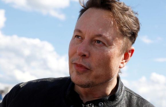 Elon Musk asks people to answer a tricky riddle at Space X interviews