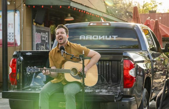 'In My Room' With Alex Hall