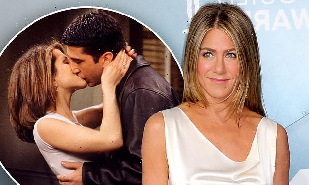 Jennifer Aniston DENIES sleeping with David Schwimmer