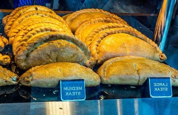 Making a Cornish PASTY produces up to 4.4 pounds of CO2, study finds