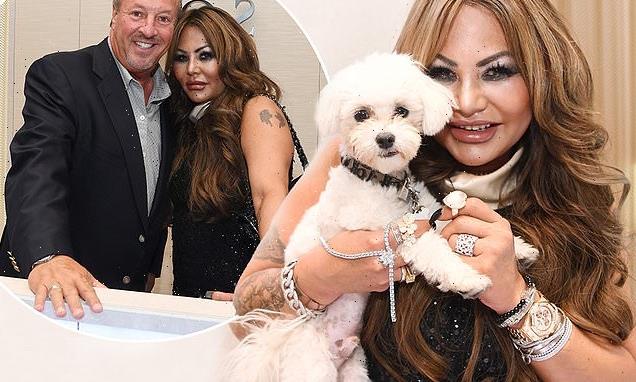 Phil Collins' ex-wife Orianne Cevey, 47, poses with pooch in Vegas