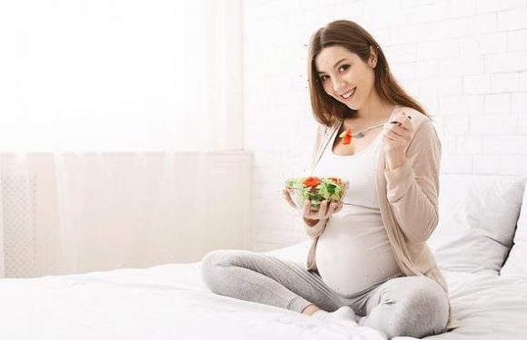 Pregnant women on healthy diet 'less likely to have premature birth'