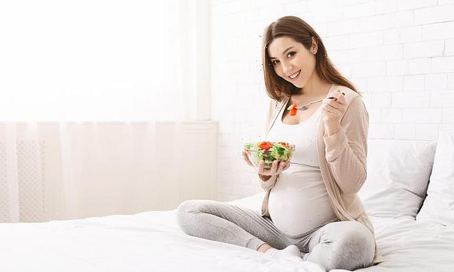 Pregnant women on healthy diet 'less likely to have premature birth'