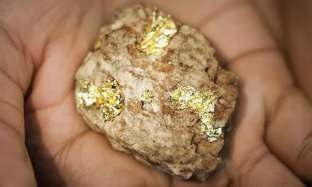 Pyrite, aka 'fool's gold' can contain tiny amounts of the real stuff