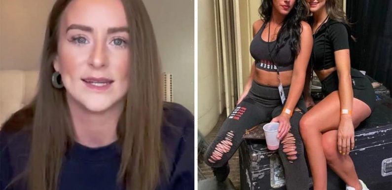 Teen Mom Leah Messer accused of 'photoshopping' her legs as she poses in hotpants and crop top with a friend