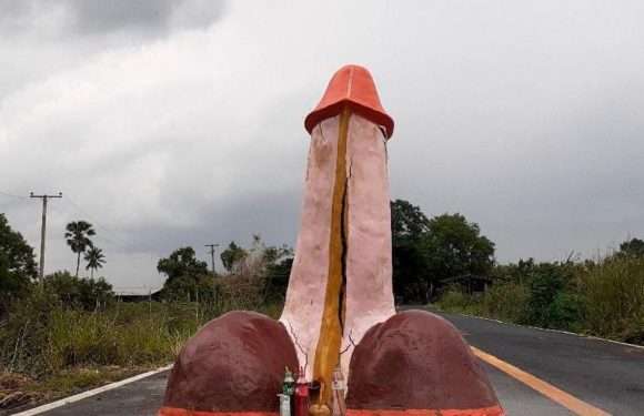 Villagers erect massive penis statue to successfully end devastating drought