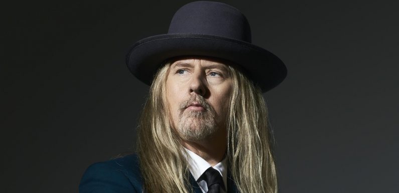 Alice in Chains' Jerry Cantrell Previews New Solo Album With 'Atone'