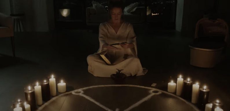 Ryan Murphy's 'American Horror Stories' Trailer Flaunts Ghosts, Witches, Evil Santa