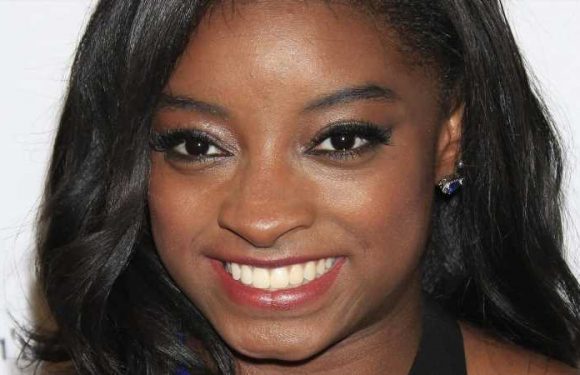 Simone Biles Reveals Her Must Have Athleta Picks