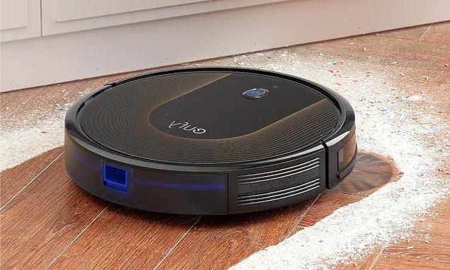 This robot vacuum with 3,000 five-star reviews is £70 off on Amazon