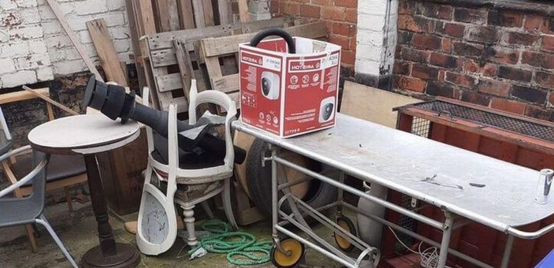 Bloke sells dead body preparation stand – and says it doubles as kitchen table