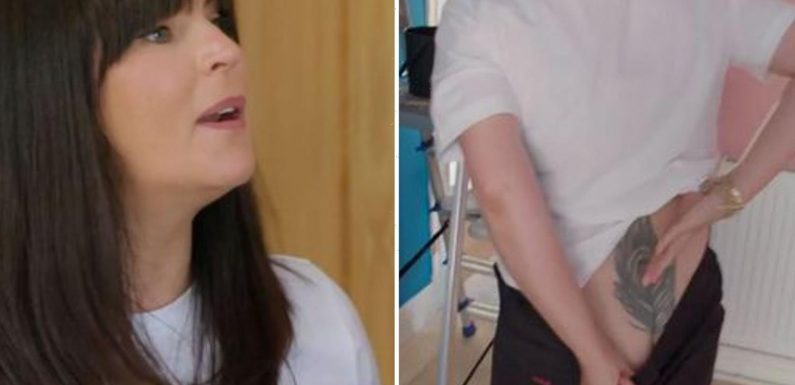 Changing Rooms fans left blushing as Anna Richardson pulls down trousers and flashes bare bum to show off tattoo