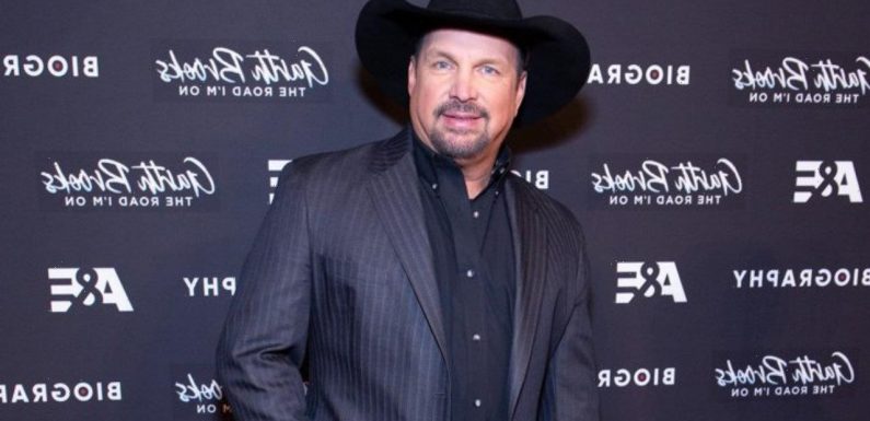 Fans Demand Refund After Garth Brooks’ Concert At Nissan Stadium Gets Postponed Due to Thunderstorms