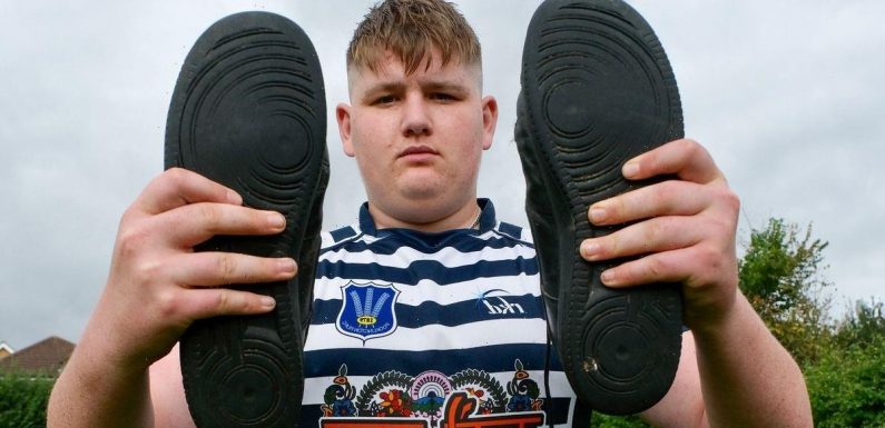 Huge teen bullied for his size has sport dreams crushed because of size 16 feet