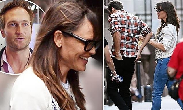 Jennifer Garner spotted with on/off beau John Miller at NYC apartment