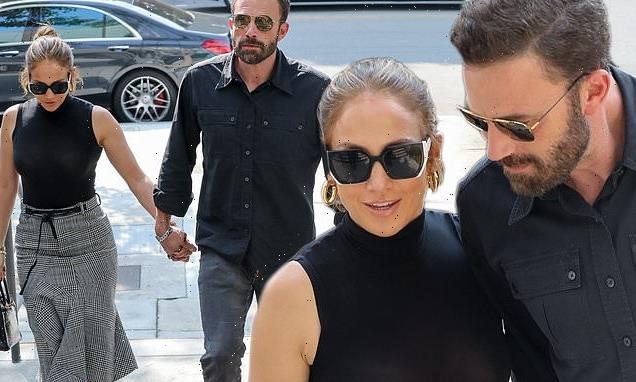 Jennifer Lopez and Ben Affleck look like the ultimate power couple