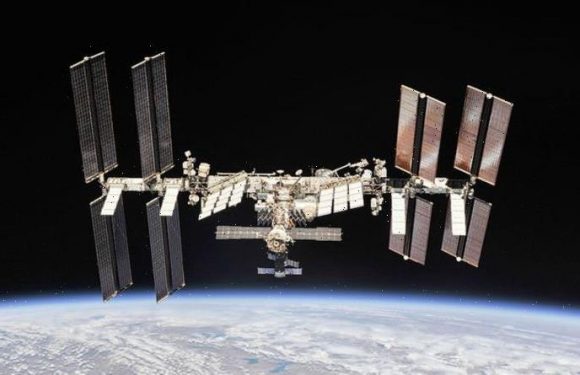 Russia fears: ISS crew find cracks on module after Kremlin wages war with NASA
