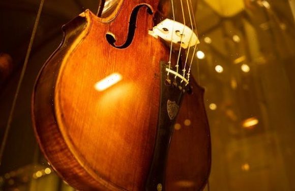 Stradivari violins make stunning sounds thanks to a chemical treatment