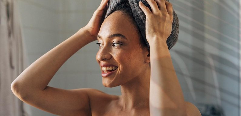 The 5 The Best Scalp Brushes for Thick, Coily Hair