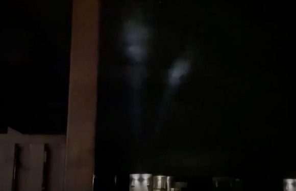 ‘Weird strobing lights’ filmed appearing in dark sky spark UFO theories