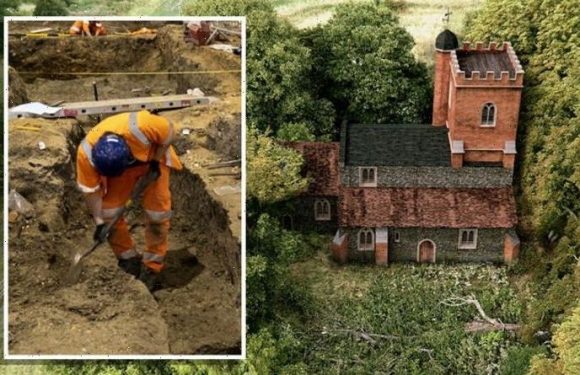 Archaeologists thrilled as HS2 works uncover Anglo-Saxon ruins in heart of Buckinghamshire