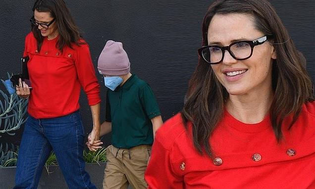 Jennifer Garner shops for chocolate with her son in Brentwood