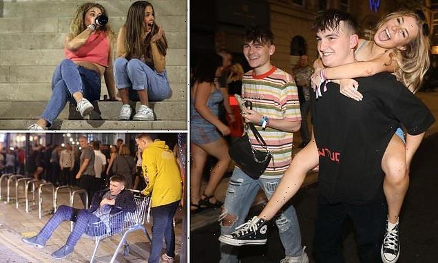 Leeds student looks worse-for-wear as undergrads join Freshers mayhem